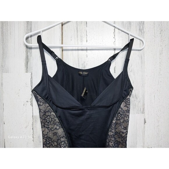 Inspirations Be Chic Collection Maidenform Under-Bust Body Briefer, Black, Sz M - Picture 3 of 6